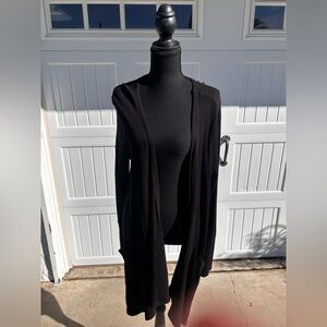 Splendid Elegant Black Knitwear